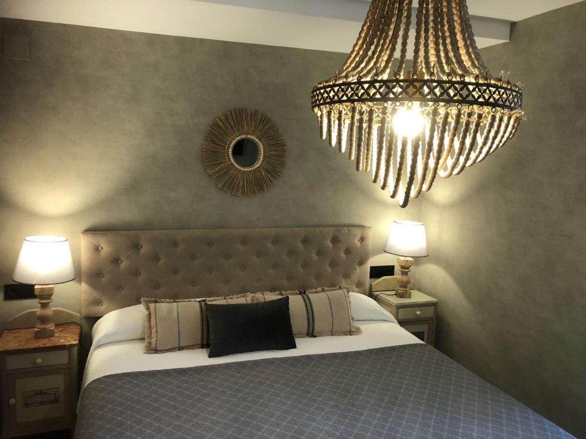 Hotel Boutique Balaitus 萨连特加列戈 外观 照片