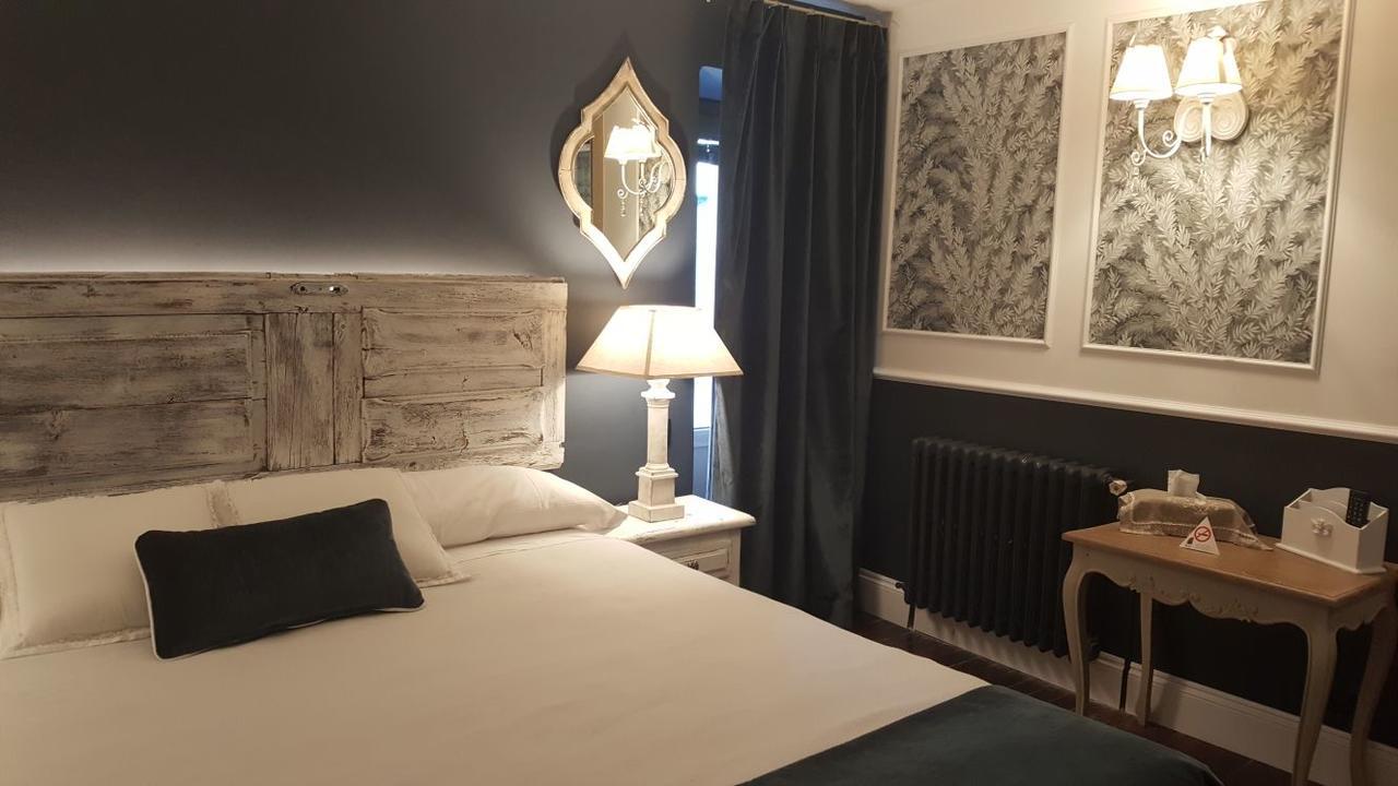Hotel Boutique Balaitus 萨连特加列戈 外观 照片